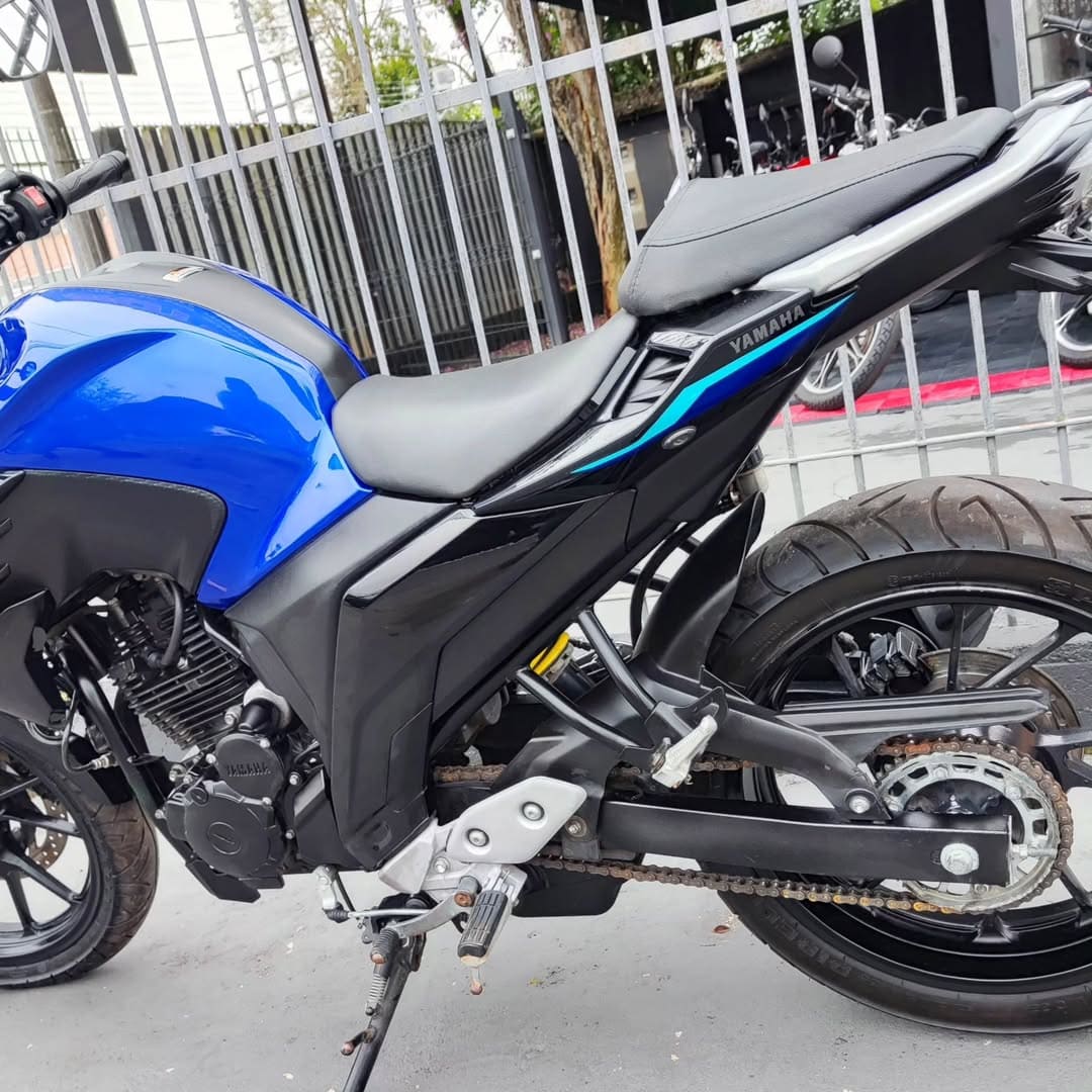 Yamaha YBR 125 Azul 2015 – Motos CWB